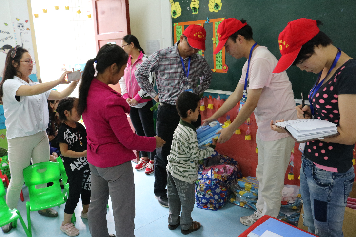 陕西省商洛市镇安县贫困山区儿童早教示范项目